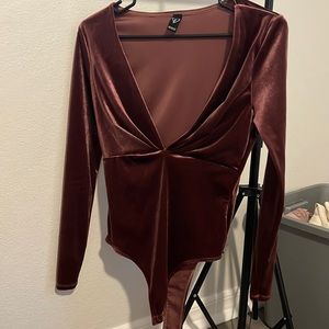 Long sleeve velvet bodysuit